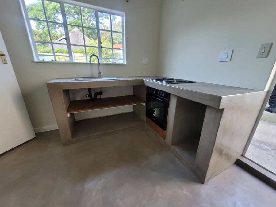 To Let 1 Bedroom Property for Rent in Fourways Gauteng
