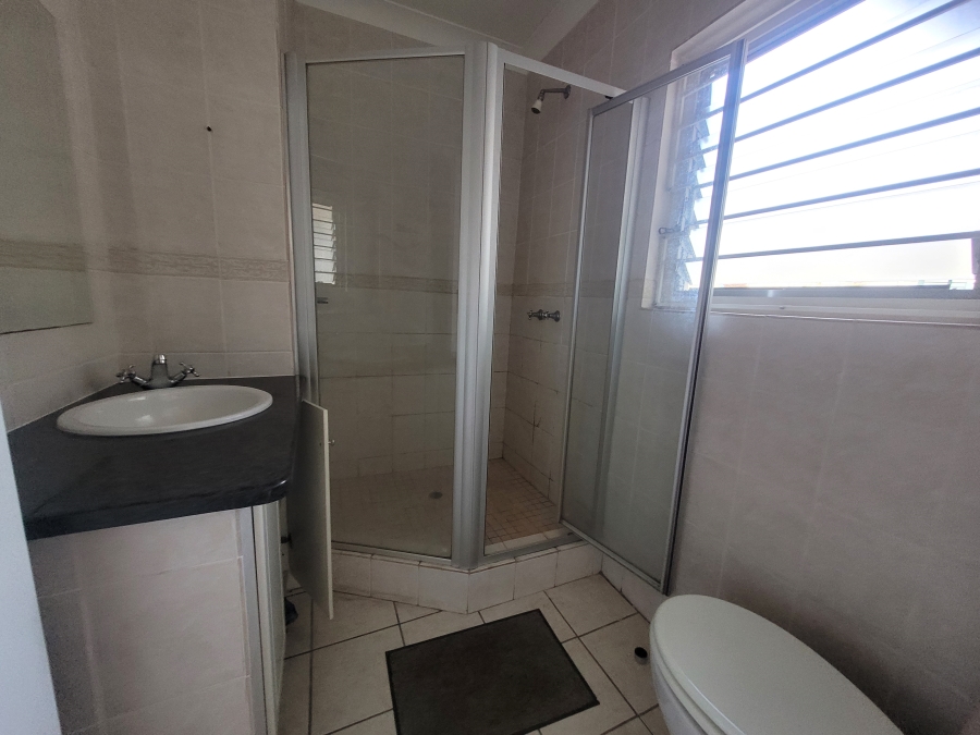 To Let 1 Bedroom Property for Rent in Fourways Gauteng
