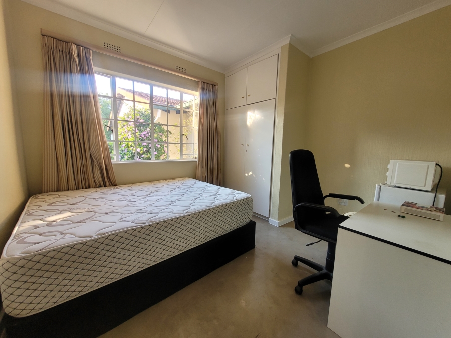 To Let 2 Bedroom Property for Rent in Fourways Gauteng
