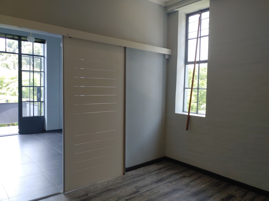 To Let 1 Bedroom Property for Rent in Braamfontein Werf Gauteng