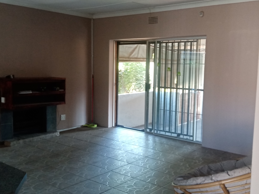 To Let 3 Bedroom Property for Rent in Mindalore Gauteng