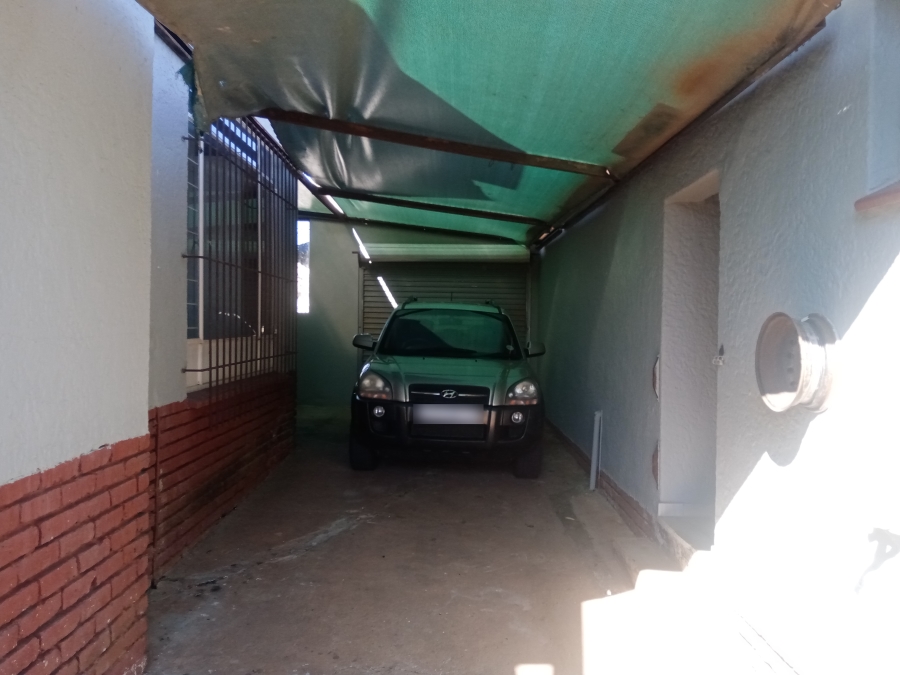 To Let 3 Bedroom Property for Rent in Mindalore Gauteng