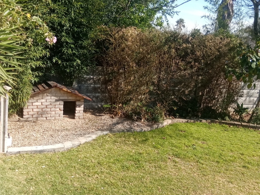 To Let 3 Bedroom Property for Rent in Mindalore Gauteng