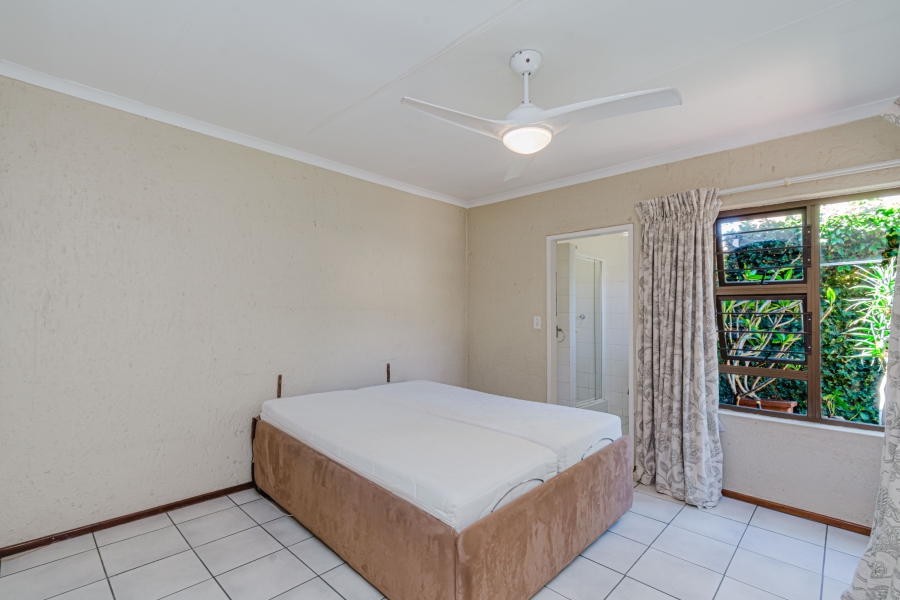2 Bedroom Property for Sale in Lonehill Gauteng
