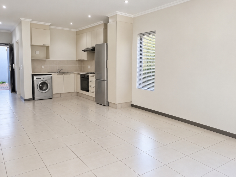 To Let 1 Bedroom Property for Rent in Lonehill Gauteng