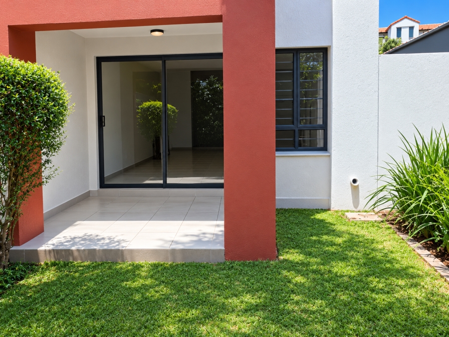 To Let 1 Bedroom Property for Rent in Lonehill Gauteng