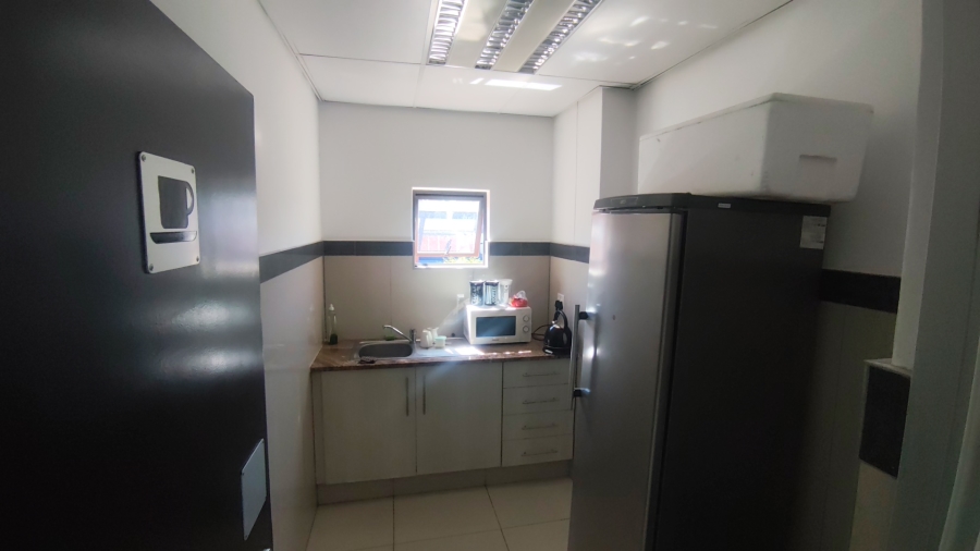 To Let Commercial Property for Rent in North Riding Gauteng