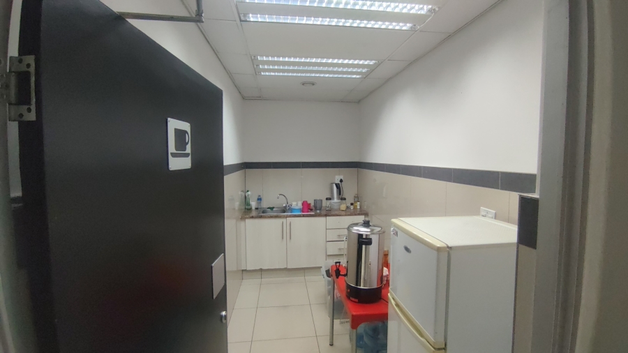 To Let Commercial Property for Rent in North Riding Gauteng