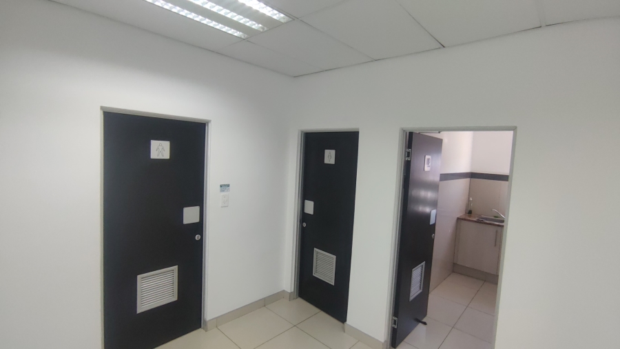 To Let Commercial Property for Rent in North Riding Gauteng