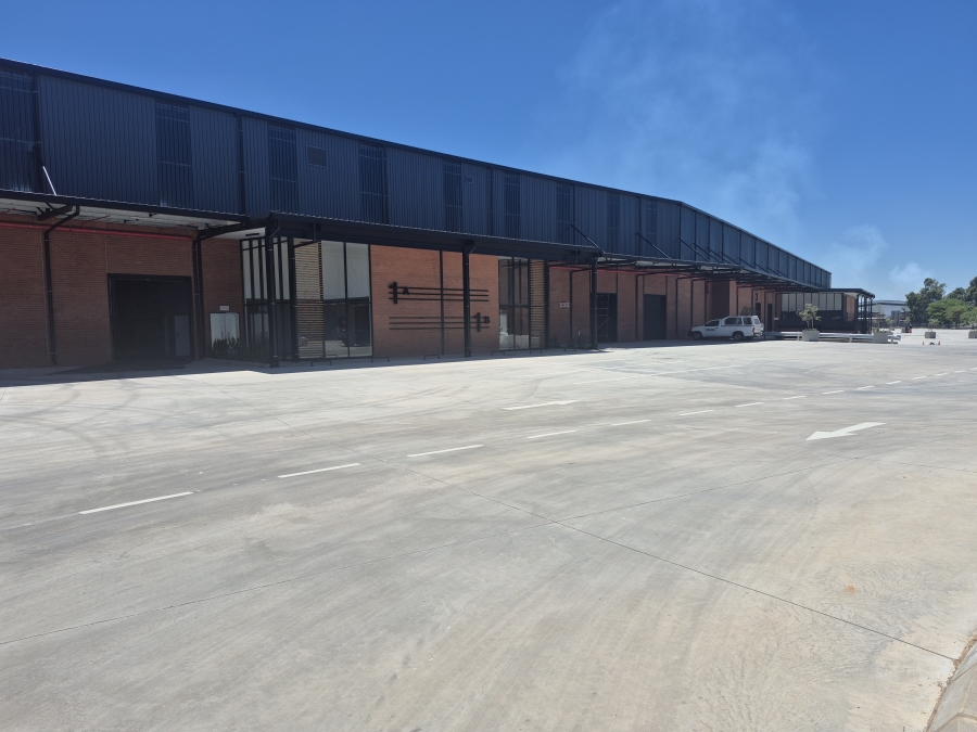 To Let Commercial Property for Rent in Gosforth Park Gauteng