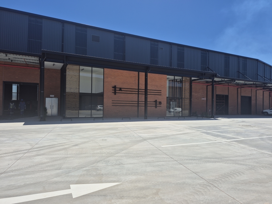 To Let Commercial Property for Rent in Gosforth Park Gauteng