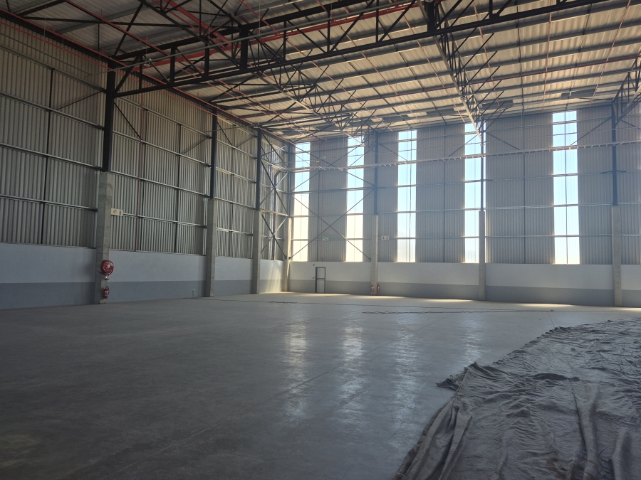 To Let Commercial Property for Rent in Gosforth Park Gauteng