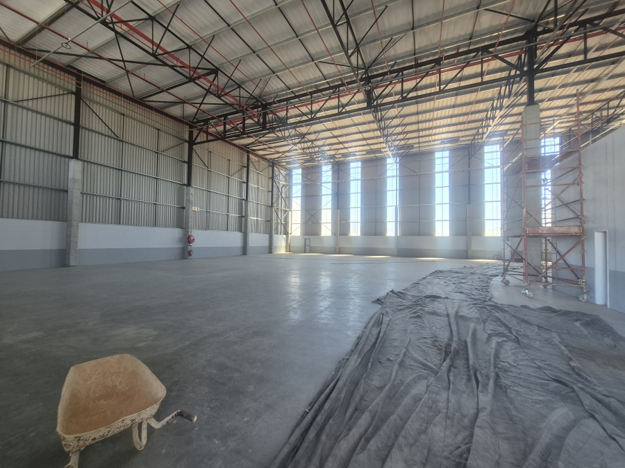 To Let Commercial Property for Rent in Gosforth Park Gauteng