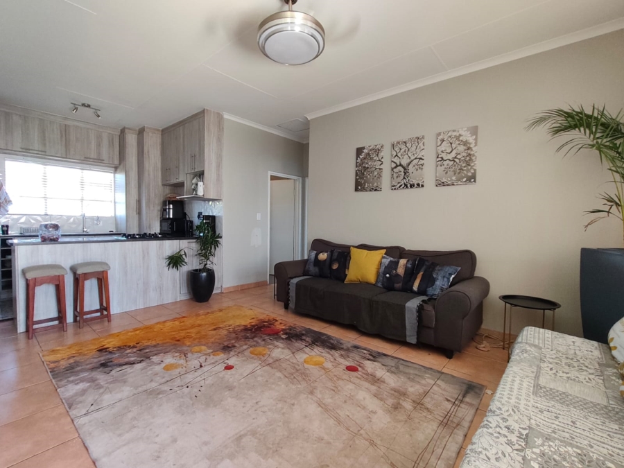 2 Bedroom Property for Sale in Verwoerdpark Gauteng