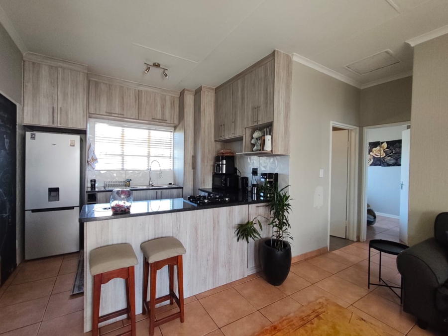 2 Bedroom Property for Sale in Verwoerdpark Gauteng