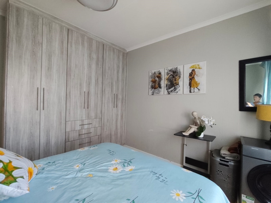 2 Bedroom Property for Sale in Verwoerdpark Gauteng