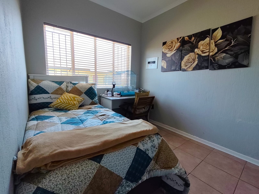 2 Bedroom Property for Sale in Verwoerdpark Gauteng