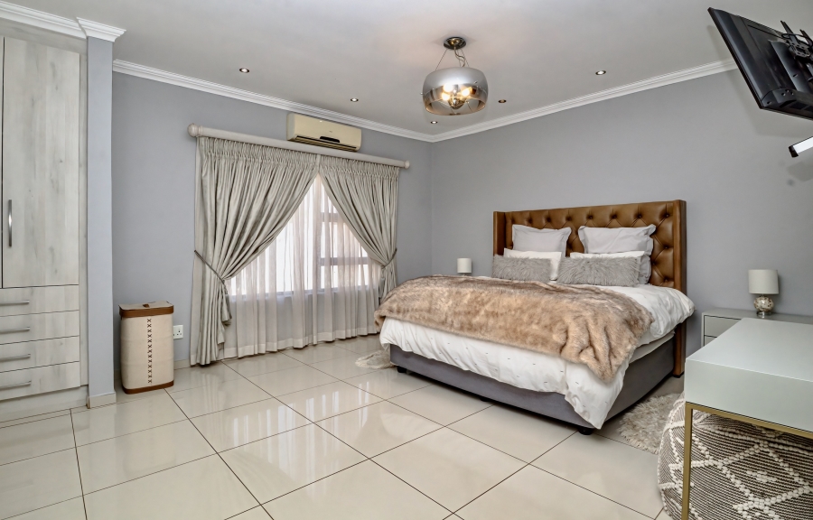 4 Bedroom Property for Sale in The Meadows Gauteng