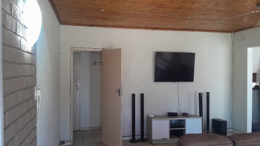 3 Bedroom Property for Sale in Vanderbijlpark CW 3 Gauteng
