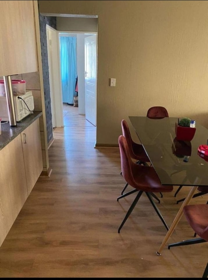 To Let 2 Bedroom Property for Rent in Comet Gauteng