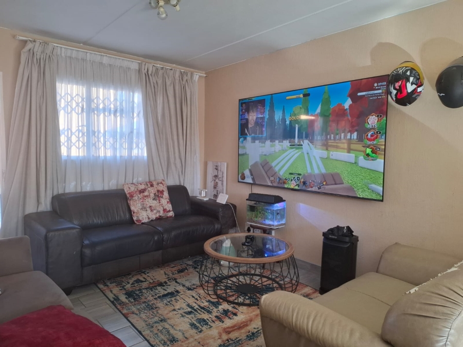 3 Bedroom Property for Sale in Dalpark Gauteng