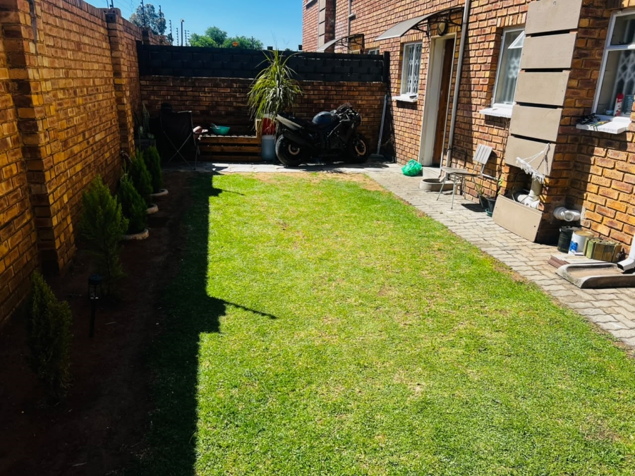 3 Bedroom Property for Sale in Dalpark Gauteng