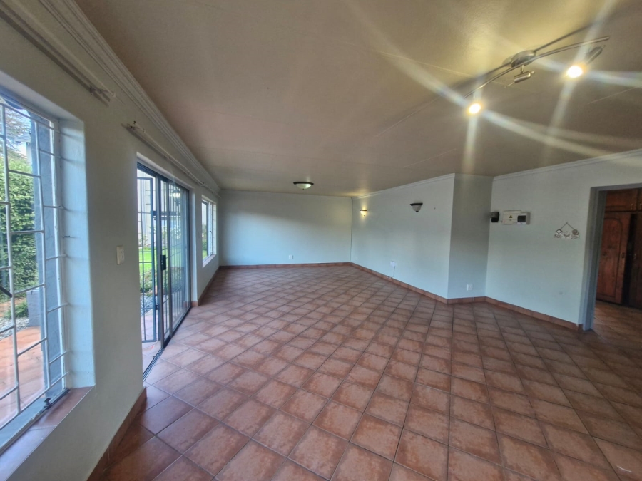 To Let 1 Bedroom Property for Rent in Dalpark Gauteng