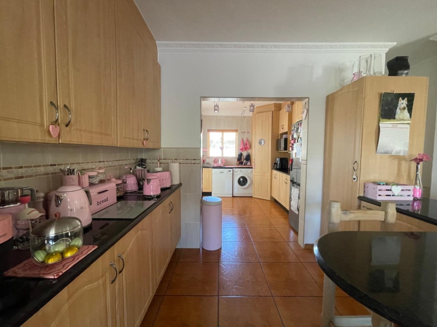 3 Bedroom Property for Sale in Eden Glen Gauteng