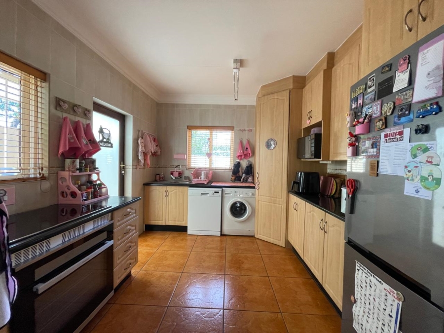 3 Bedroom Property for Sale in Eden Glen Gauteng