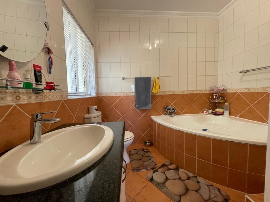 3 Bedroom Property for Sale in Eden Glen Gauteng