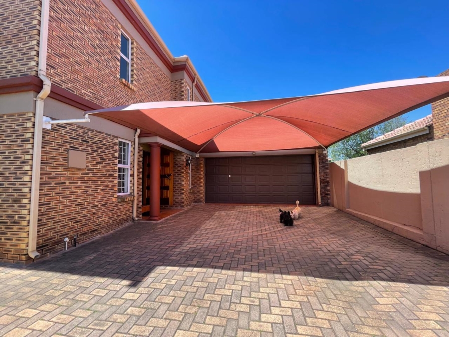 3 Bedroom Property for Sale in Eden Glen Gauteng