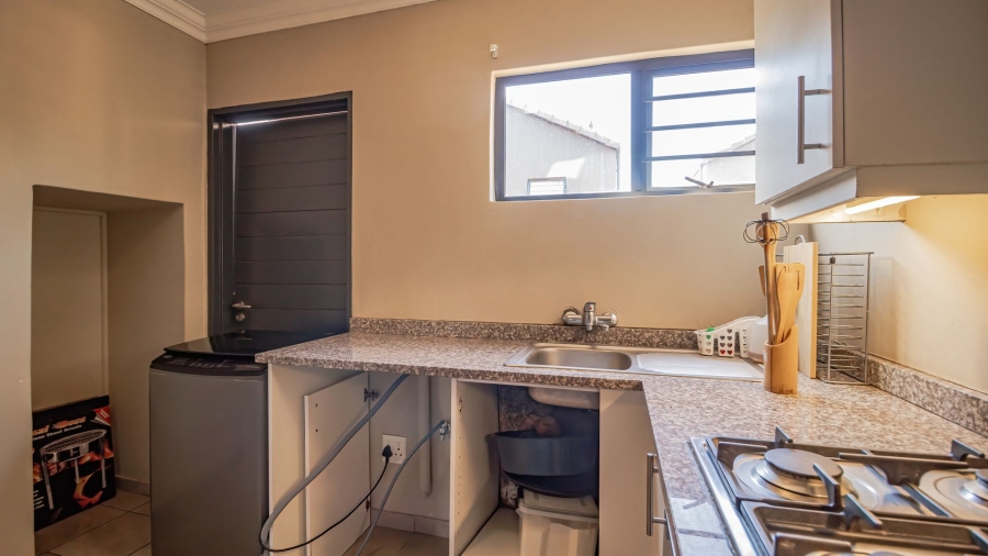 3 Bedroom Property for Sale in South Hills Gauteng