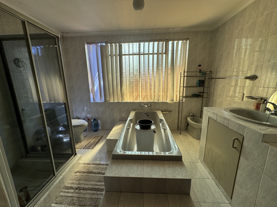 3 Bedroom Property for Sale in Kensington Gauteng