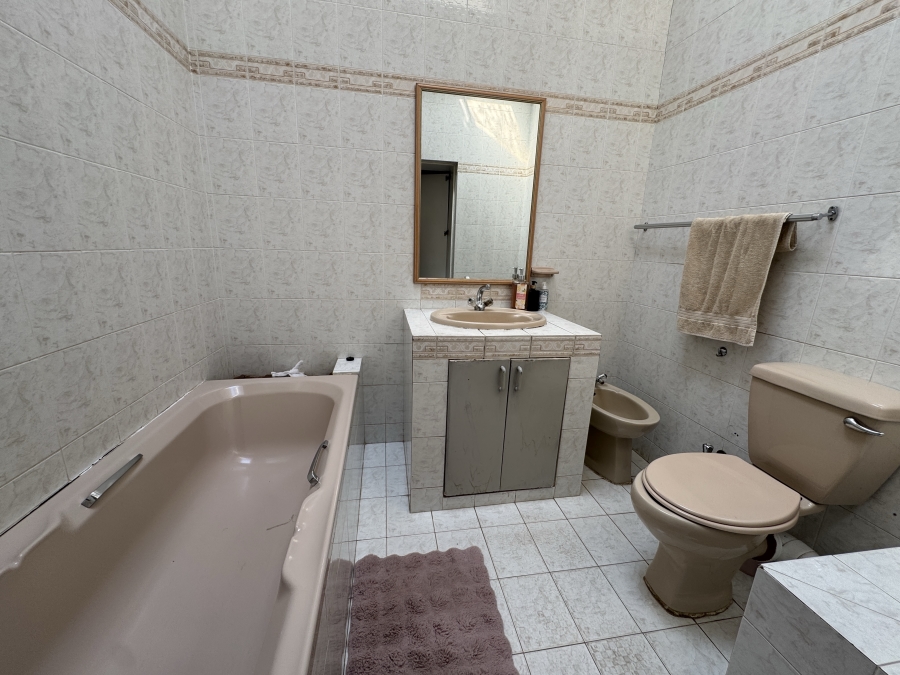 3 Bedroom Property for Sale in Kensington Gauteng