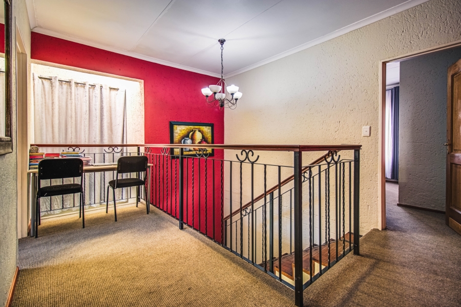 4 Bedroom Property for Sale in Bonaero Park Gauteng