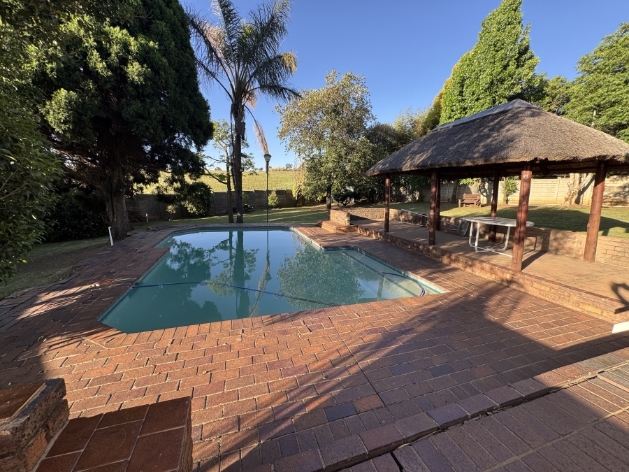 3 Bedroom Property for Sale in Esther Park Gauteng