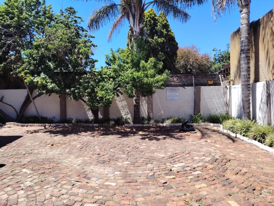 0 Bedroom Property for Sale in Lakefield Gauteng
