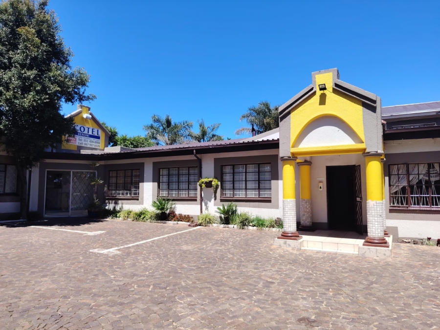 0 Bedroom Property for Sale in Lakefield Gauteng