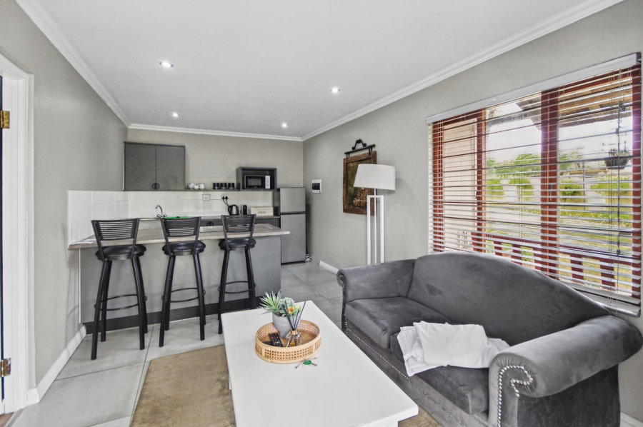 15 Bedroom Property for Sale in Crowthorne AH Gauteng