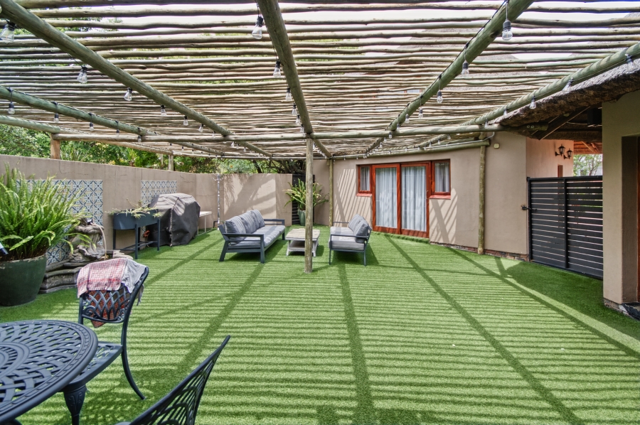 15 Bedroom Property for Sale in Crowthorne AH Gauteng