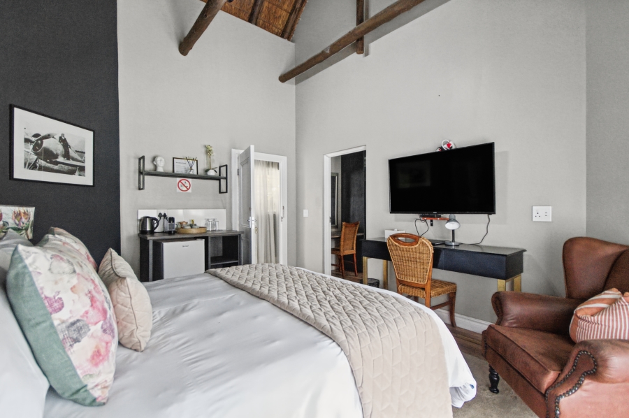 15 Bedroom Property for Sale in Crowthorne AH Gauteng