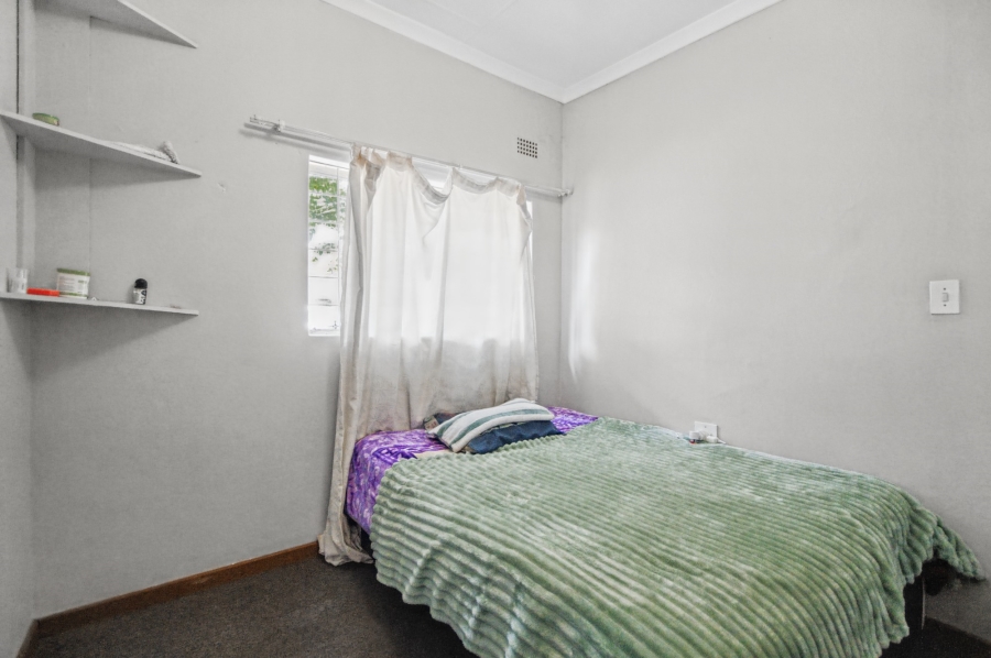 7 Bedroom Property for Sale in Blue Hills Gauteng