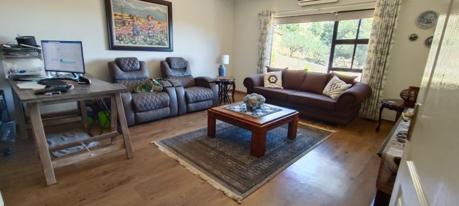 5 Bedroom Property for Sale in Elandsfontein Gauteng