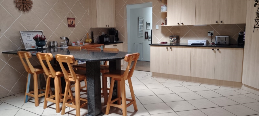 5 Bedroom Property for Sale in Elandsfontein Gauteng