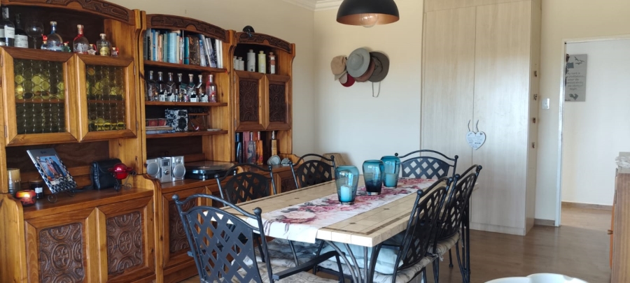 5 Bedroom Property for Sale in Elandsfontein Gauteng