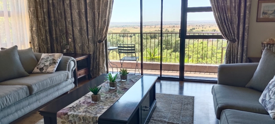 5 Bedroom Property for Sale in Elandsfontein Gauteng