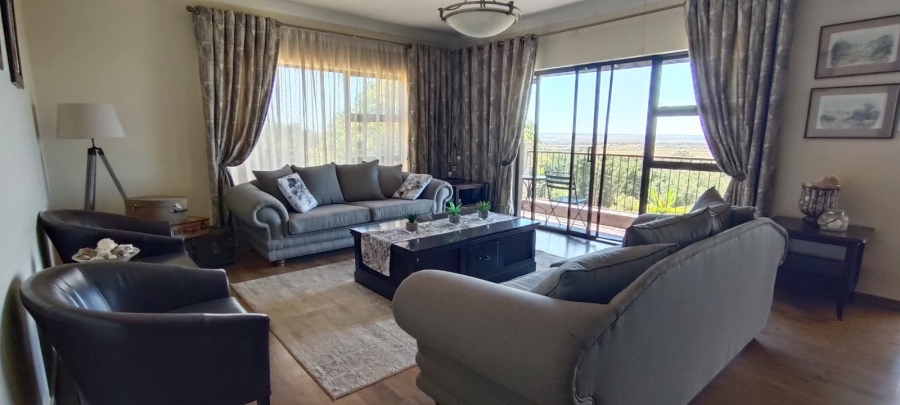 5 Bedroom Property for Sale in Elandsfontein Gauteng