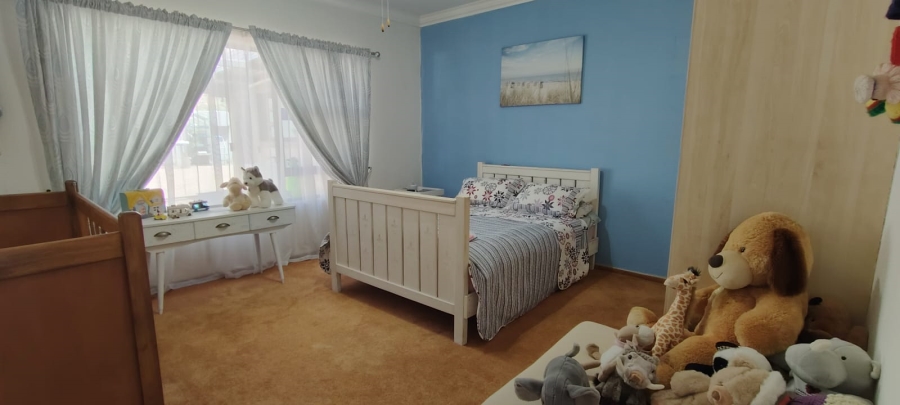 5 Bedroom Property for Sale in Elandsfontein Gauteng
