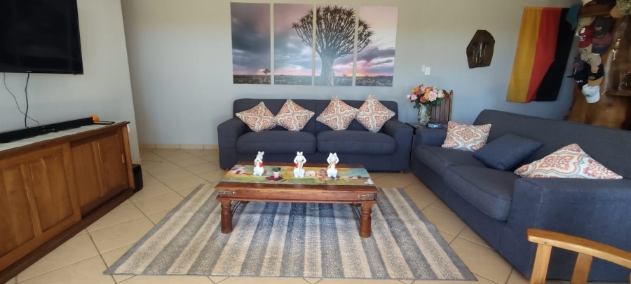 5 Bedroom Property for Sale in Elandsfontein Gauteng