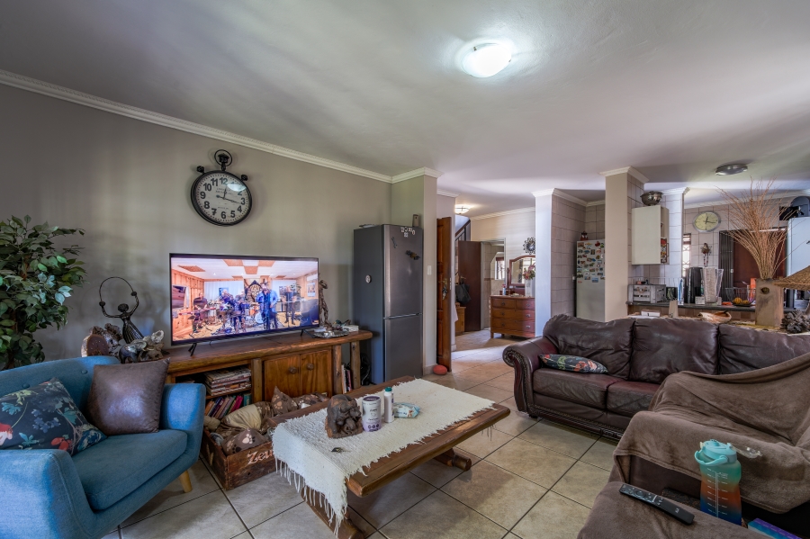 3 Bedroom Property for Sale in Equestria Gauteng